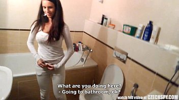Hidden camera in glasses filmed amateur sex in the toilet